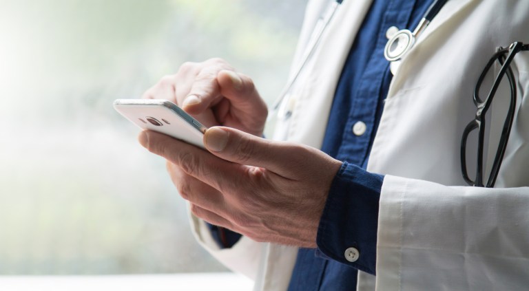 Utilização de chatbots na área da saúde: sua aplicação em diagnósticos preliminares